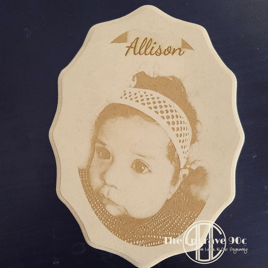 wooden picture portrait oval design